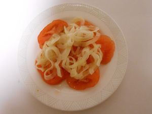 トマトと酢たまねぎのサラダ01 - コピー
